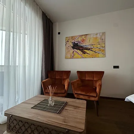 Golden Mountain Апартаменты