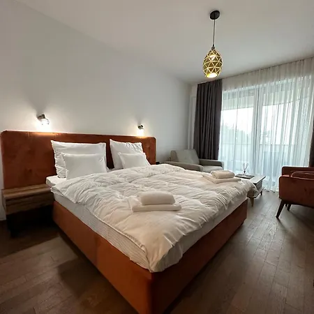 Апартаменты Golden Mountain *