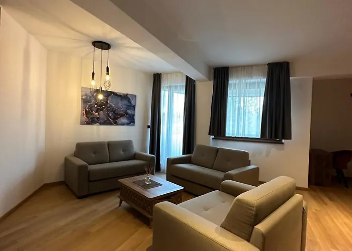 Διαμέρισμα Golden Mountain